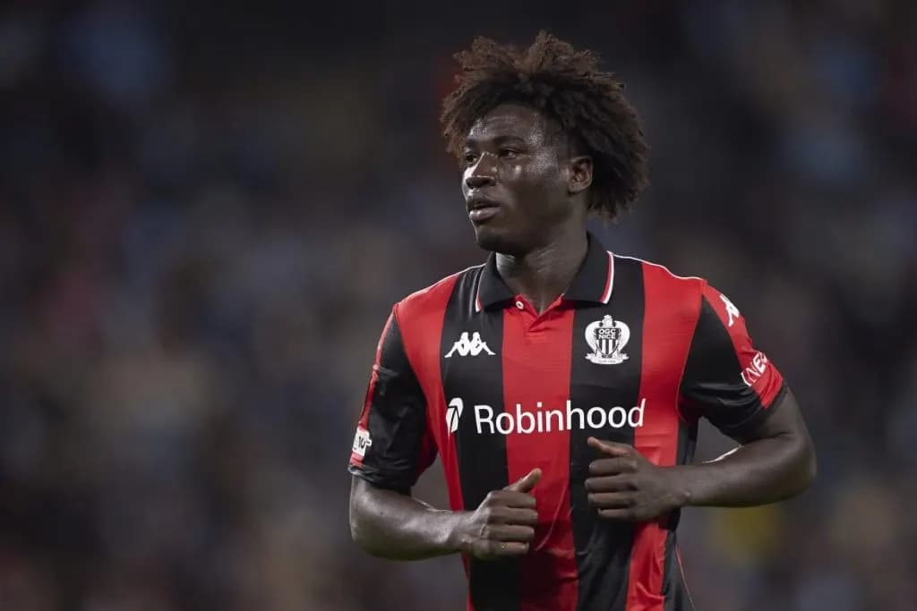 Strasbourg se renseigne sur le défenseur ghanéen Kojo Oppong Peprah