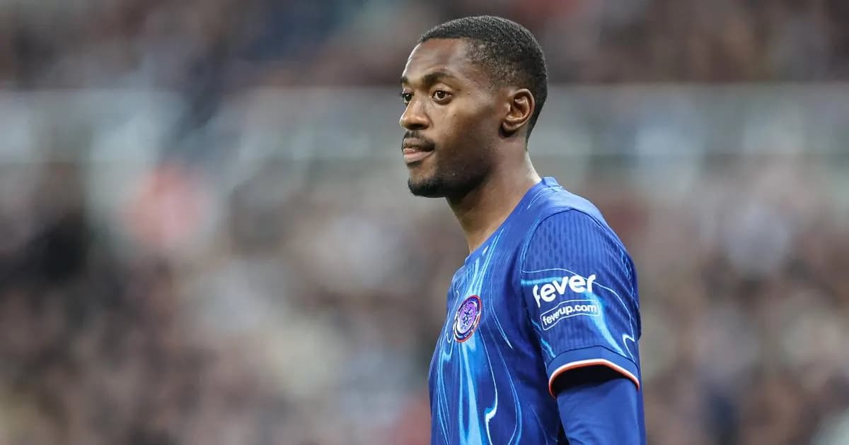 Tosin welcomes Henderson and Welbeck to Chelsea squad