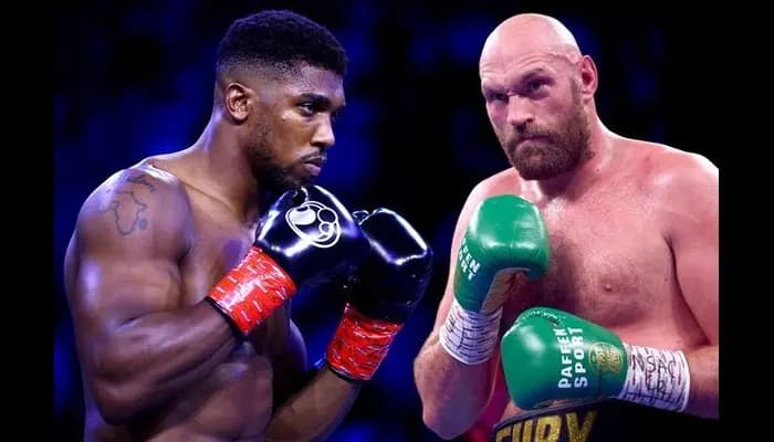 Frank Warren prévoit un combat entre Tyson Fury et Anthony Joshua en novembre