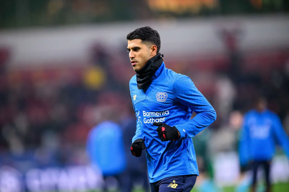 Ipswich soumet une troisième offre de 30 M€ pour le milieu de Leverkusen Palacios