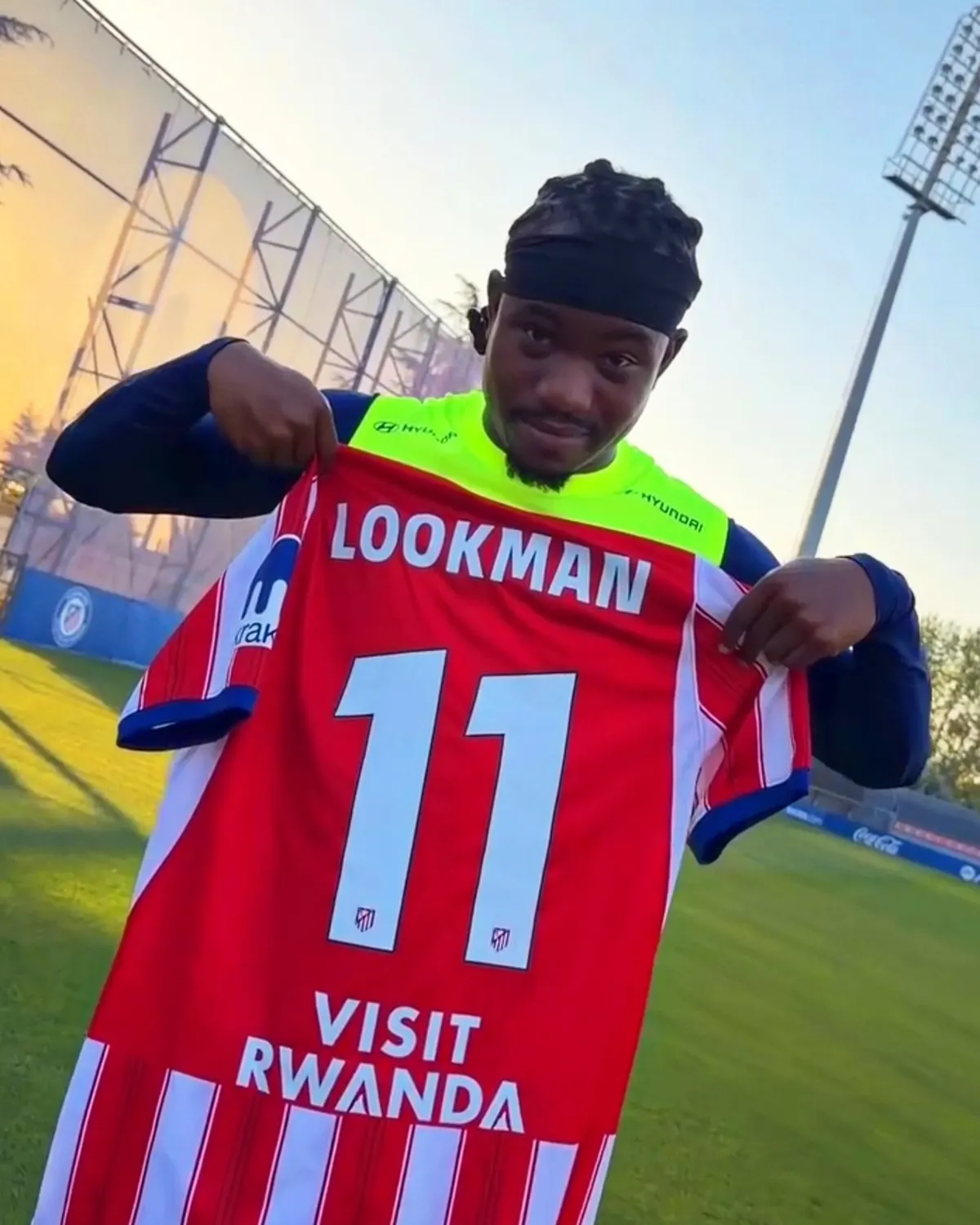 Ademola Lookman reçoit le numéro 11 à l'Atletico Madrid