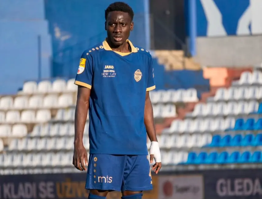 Quarshie inscrit son premier but lors de la victoire 2-1 de Radnik en SuperLiga serbe