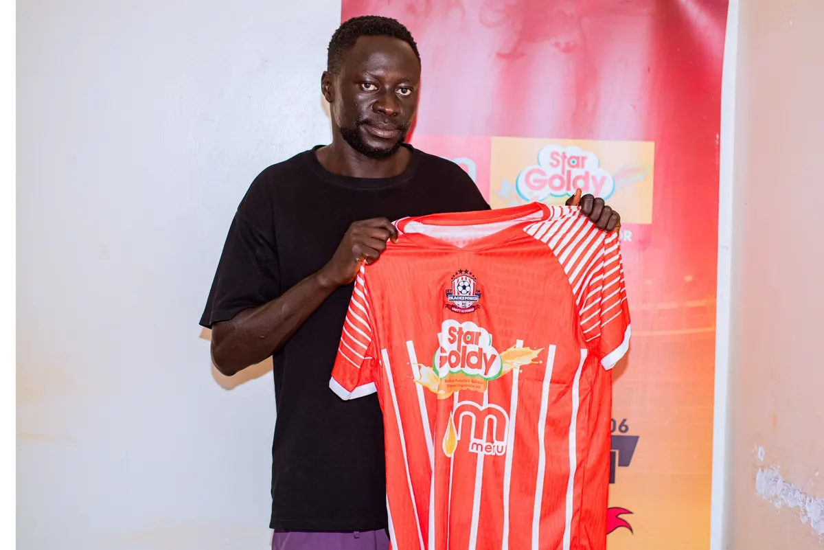 Blacks Power recrute le défenseur expérimenté Bashir Asiku en provenance de Calvary FC