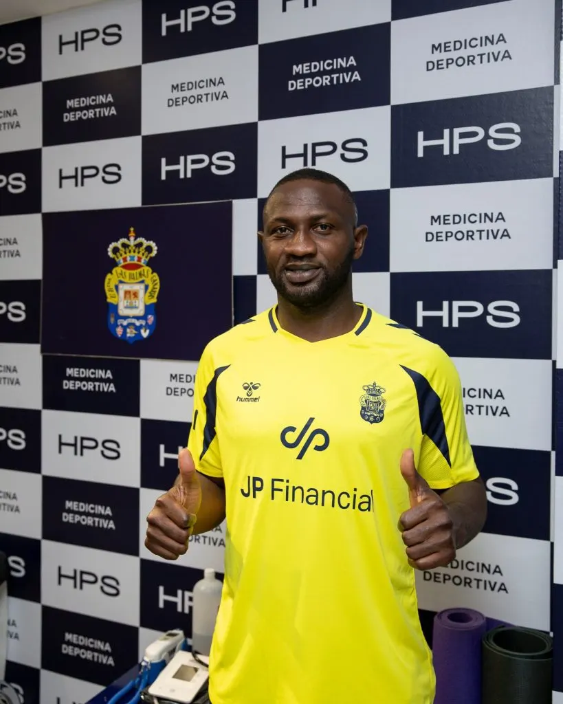 Le défenseur ghanéen Nicholas Opoku officiellement présenté par l’UD Las Palmas