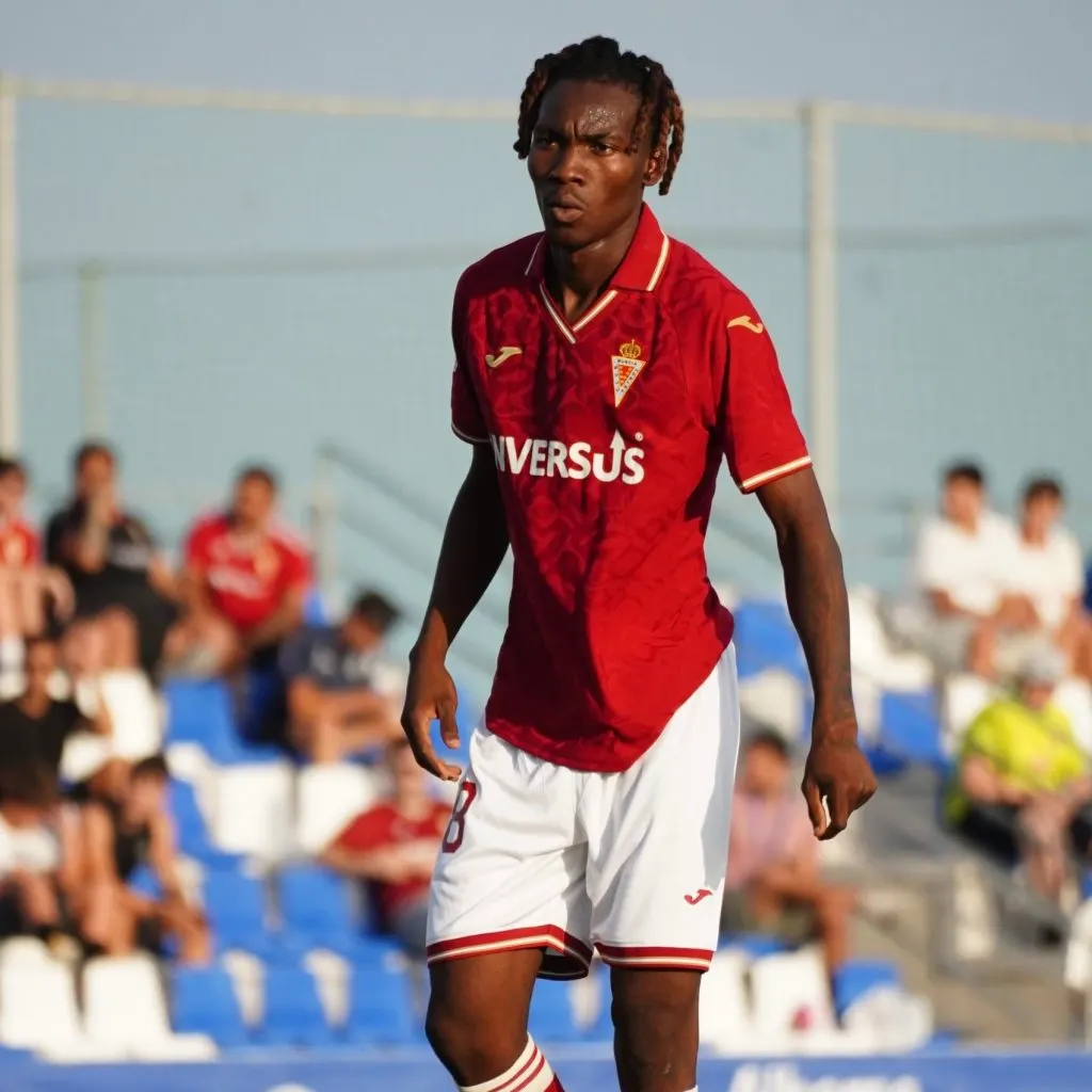 نادي Aguilas FC يتعاقد مع المهاجم البنيني الغاني Mathieu Seyram على سبيل الإعارة