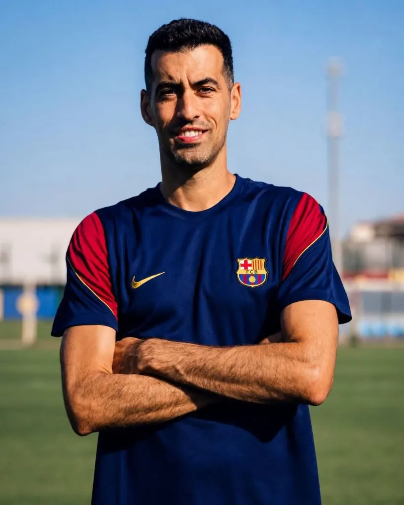 سيرجيو بوسكيتس يعود إلى برشلونة للعمل مع الثنائي الغاني في برشلونة أتلتيك