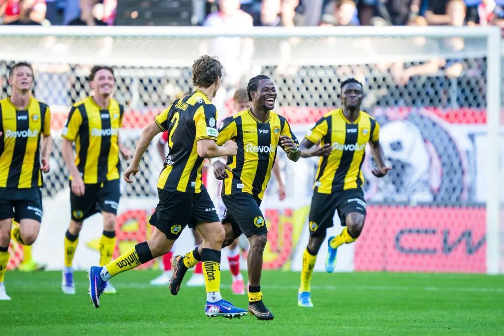 فرانك جونيور أجي يسجل في فوز هاماربي 4-0 بالدوري السويدي الممتاز