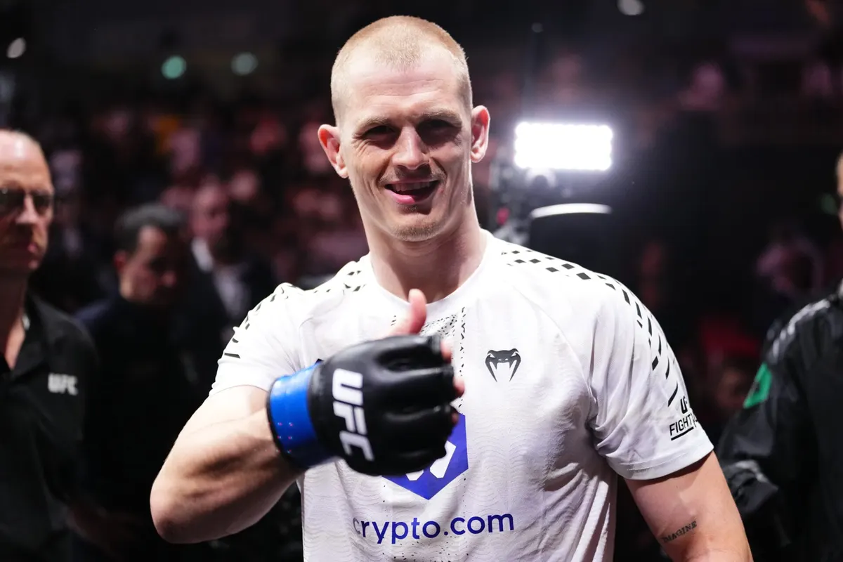 Ian Machado Garry dismisses social media hate ahead of UFC 330