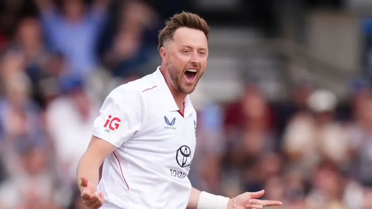 Robinson et Tongue placent l’Angleterre aux commandes après les 171 courses du Pakistan