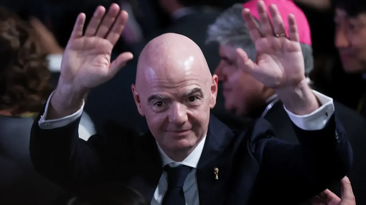 Infantino met la CONCACAF au défi sur les inégalités mondiales dans le football