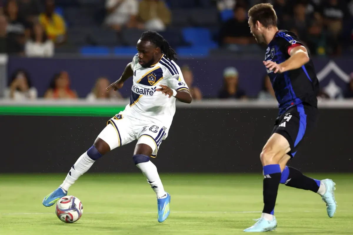 Joseph Paintsil marque et permet au LA Galaxy de battre San Jose Earthquakes 1-0 en MLS