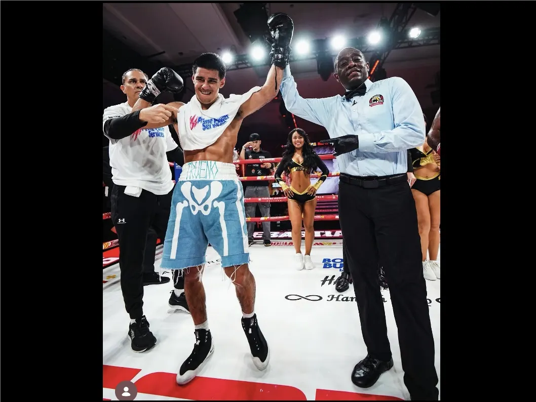 Sebastian Juarez bat Rance Ward et s'offre un 12-0