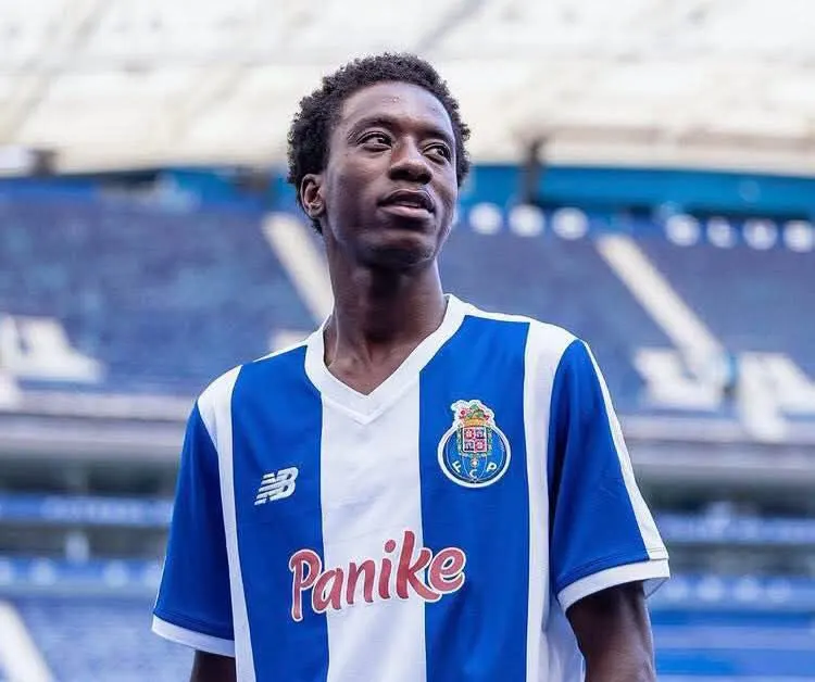 L’attaquant ghanéen Gideon Otabil rejoint les moins de 19 ans du FC Porto en prêt