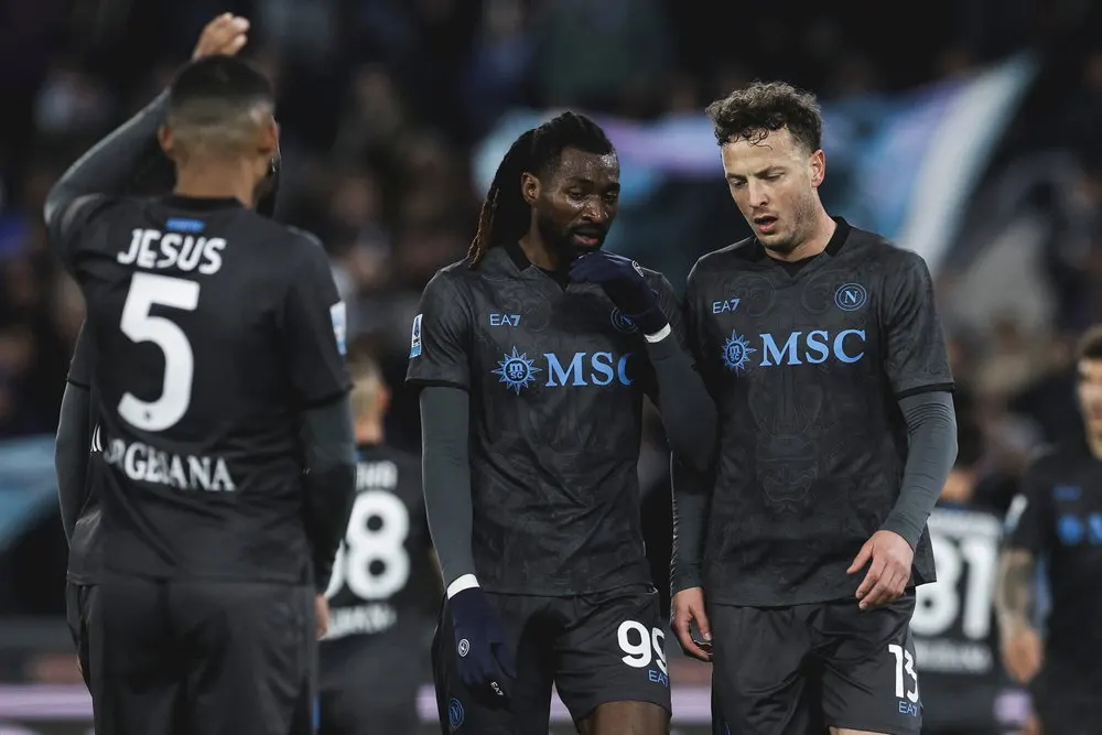 Sunderland fait une première offre pour le milieu de terrain de Naples, Anguissa