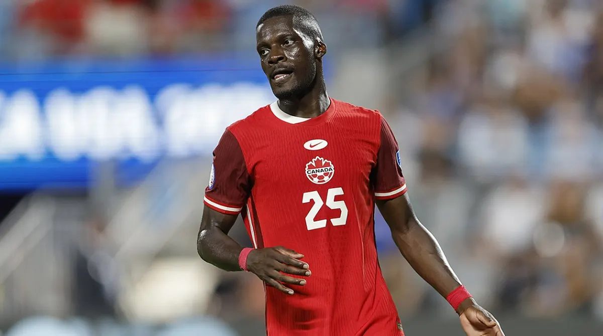مسيرة التطور للاعب تاني أولواسي في نيجيريا