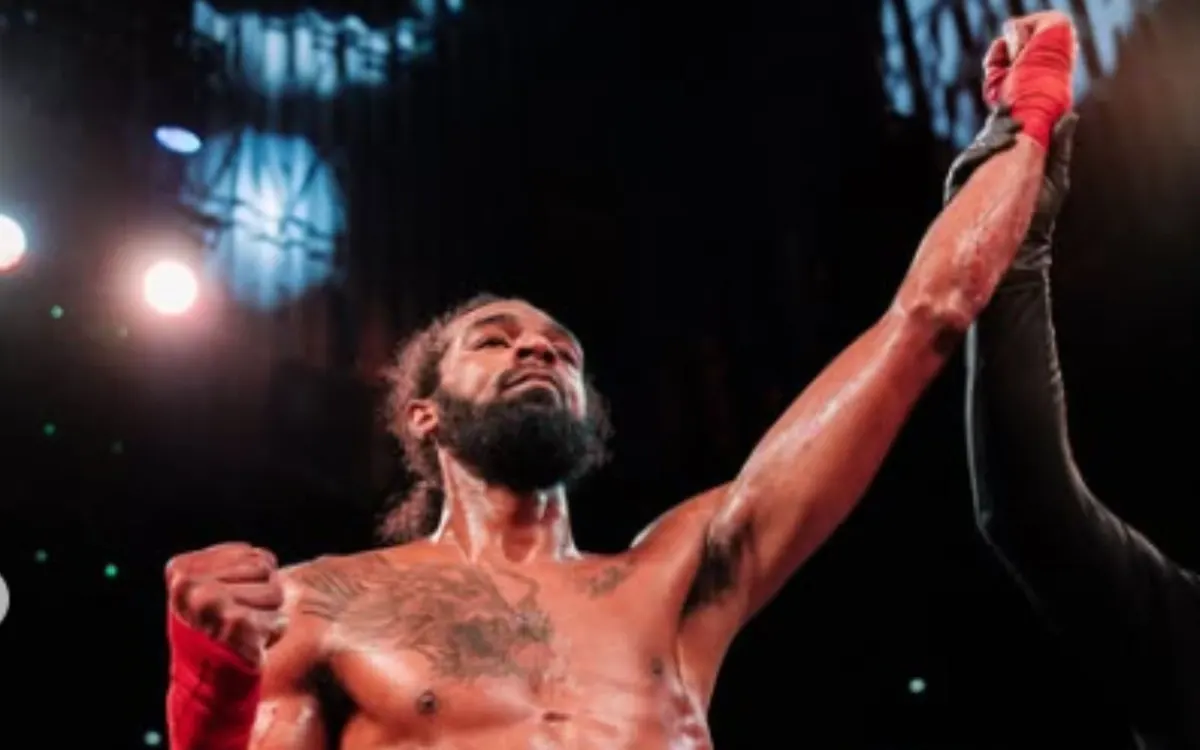 اتفاق متبادل بين بطولة BKFC والمنافس على وزن الريشة جيمس براون على الانفصال