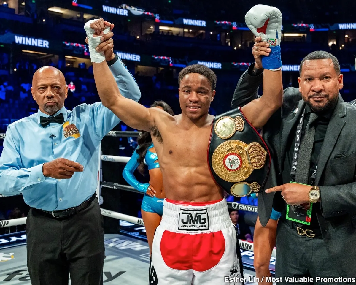Floyd Schofield et Lukas Bahdi s'affronteront pour le titre vacant de la WBA