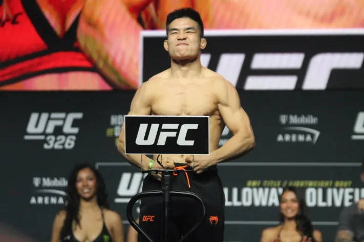 Francesco Nuzzi joins UFC Shanghai for Xiao Long bout in 2026