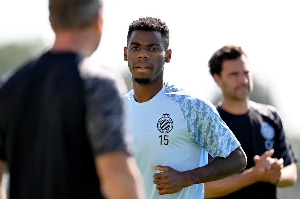 Onyedika obtient 9.1 lors de la victoire record 11-0 de Francfort en DFB-Pokal 2026-27