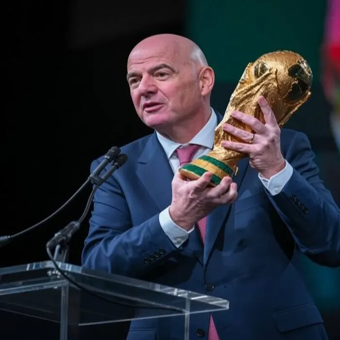 Infantino exhorte les grandes puissances du football à élargir l’accès aux nations moins favorisées