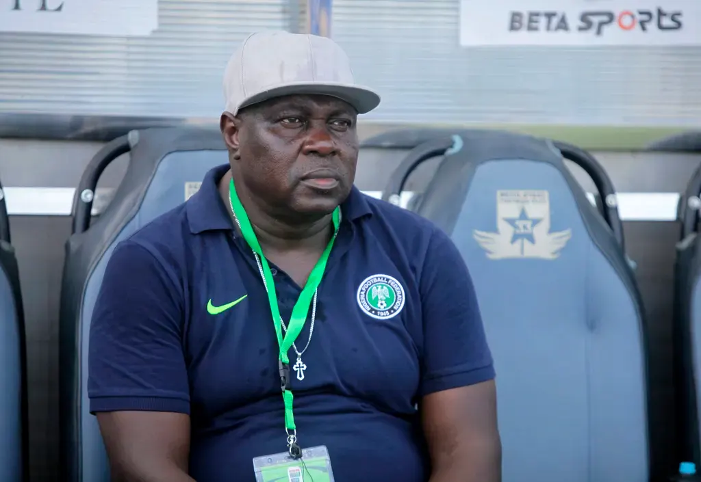 Madugu avertit les Super Falcons : une évolution est nécessaire avant le barrage contre l'Afrique du Sud