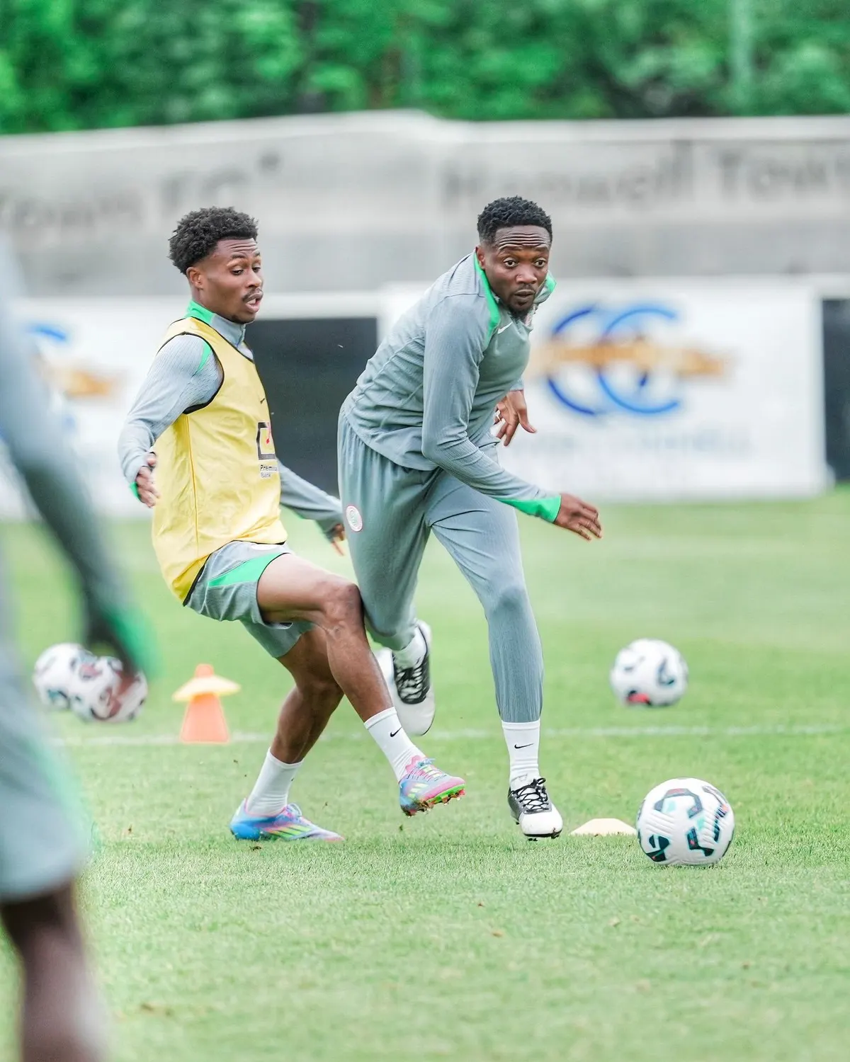Nathan Tella perplexe après sa mise à l’écart des Super Eagles malgré sa forme en Bundesliga