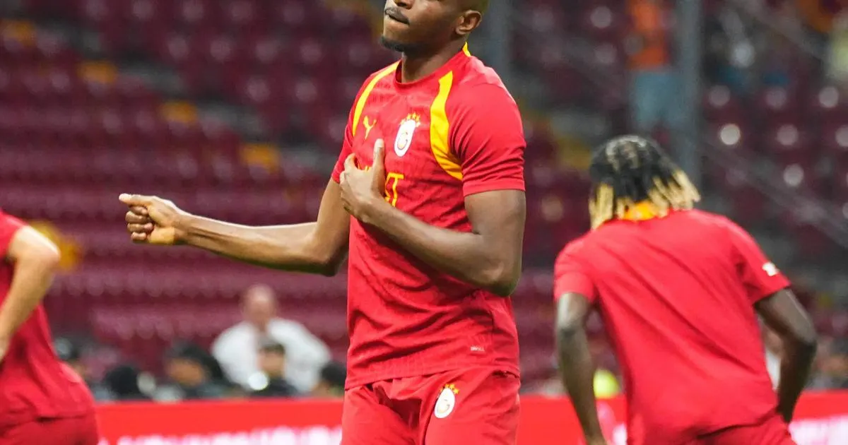 Arsenal enter talks for Victor Osimhen after Vinicius snub