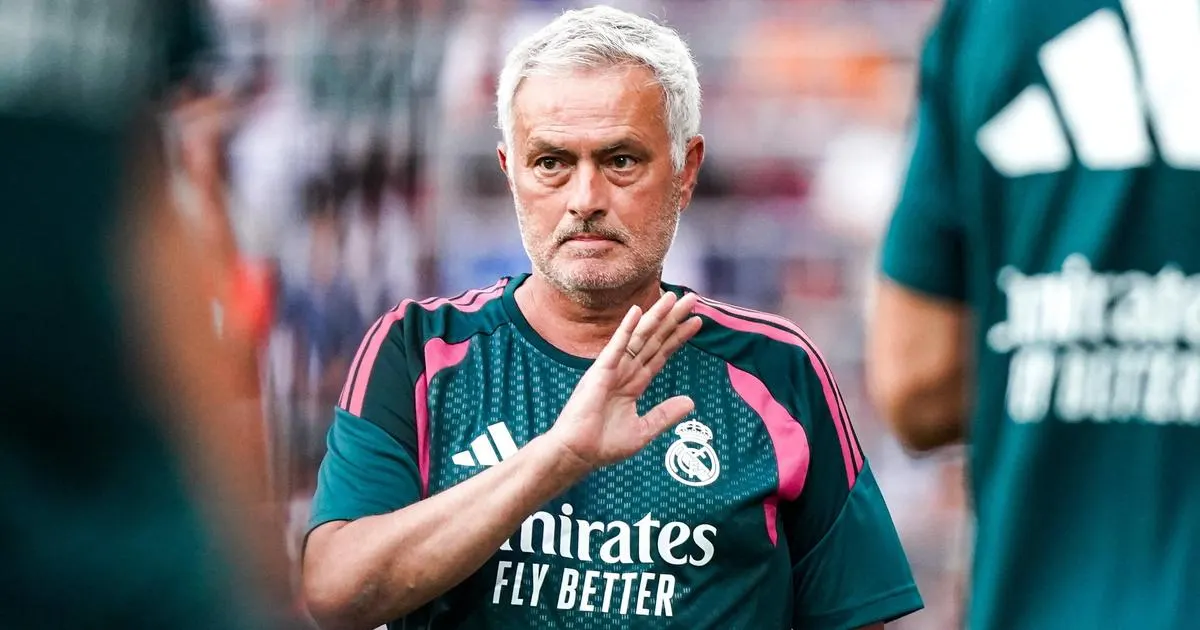 ريال مدريد يهزم ديبورتيفو لا كورونيا ويتوج بلقب كأس تيريزا هيريرا