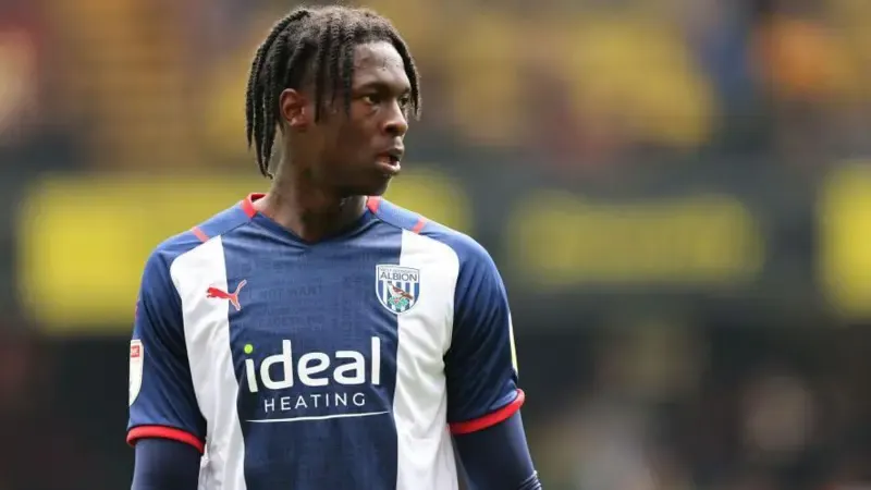 L’ancien milieu de West Brom, Quevin Castro, meurt pendant un match amical au Portugal